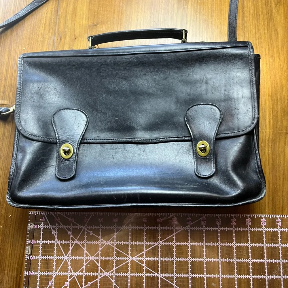 Vintage 1986 Coach Diplomat Attache Black Leather Briefcase Messenger Bag USA